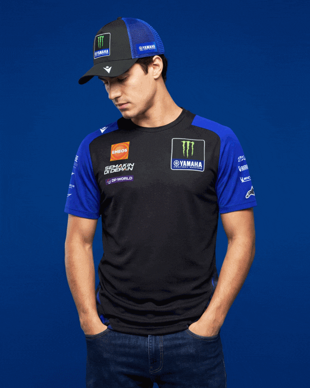 レア❗️2013 MotoGP 三冠記念 クリスタル 非売品 HRC 関係者配布品 レア❗️2013 MotoGP 三冠記念 クリスタル 非売品 HRC 関係者配布品